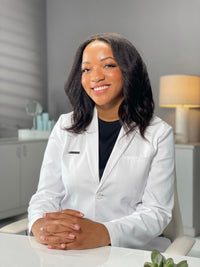 Christine Dustin